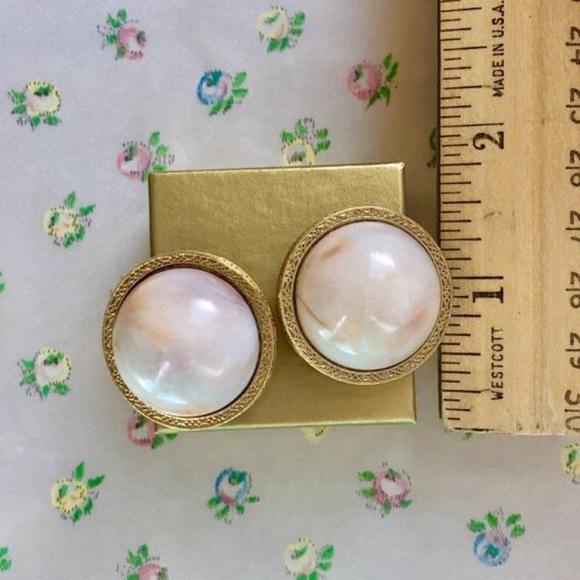 Marble Hall Earrings - Picture 3 of 4